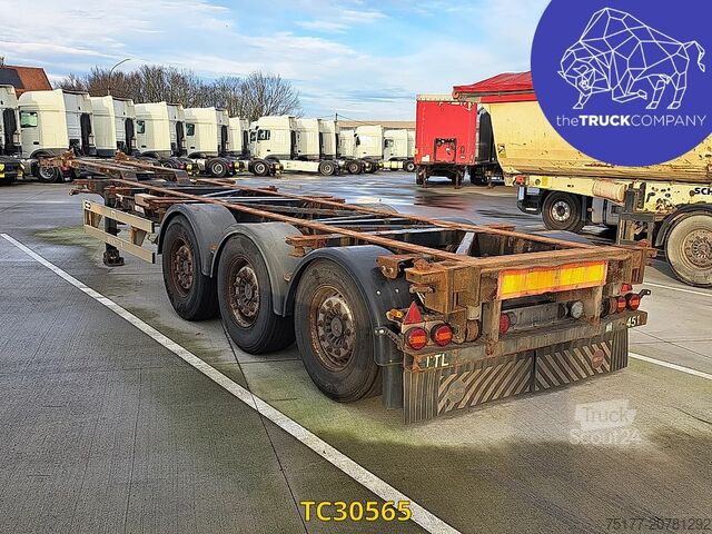 Transport de conteneurs Vanhool