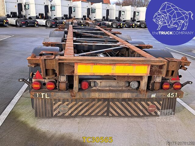 Transport de conteneurs Vanhool