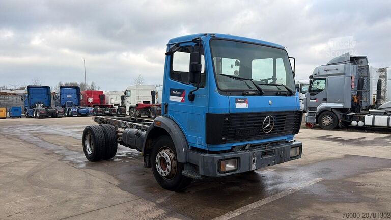 Châssis cabine Mercedes-Benz SK 1722 (V6 / LAMES / STEEL SUSP. / BOITE MANUE...