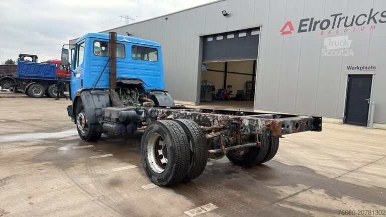 Châssis cabine Mercedes-Benz SK 1722 (V6 / LAMES / STEEL SUSP. / BOITE MANUE...