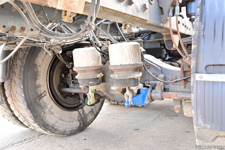 Tovornjak s kavljem za kontejnerje Daf CF85.410 8x4 E5 Blatt Blatt AHK Vorbereitung