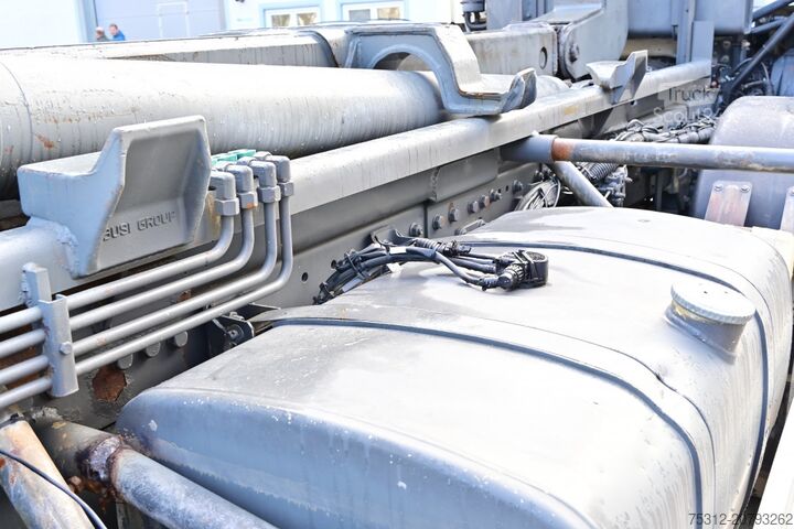 Tovornjak s kavljem za kontejnerje Daf CF85.410 8x4 E5 Blatt Blatt AHK Vorbereitung