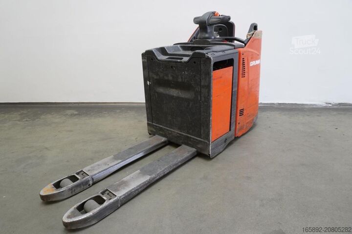 Carretilla elevadora baja con plataforma para el conductor Linde T 20 SP 131