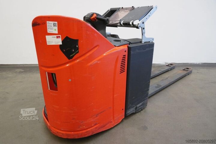 Carretilla elevadora baja con plataforma para el conductor Linde T 20 SP 131