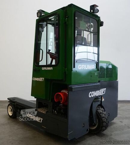 Carretilla retráctil de 4 vías Combilift C3000