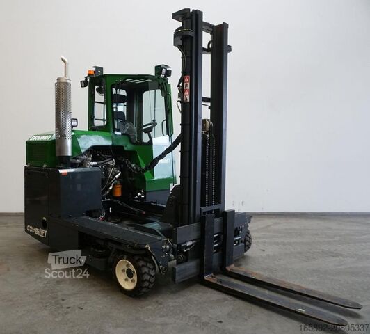 Carretilla retráctil de 4 vías Combilift C3000