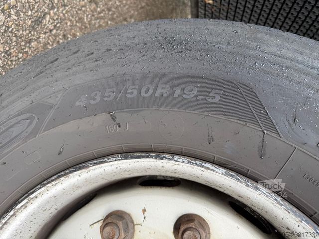 Otevřený návěs s plachtou KÖGEL 3 Achs MEGA Staplerhalter Liftachse SAF TÜV8/26