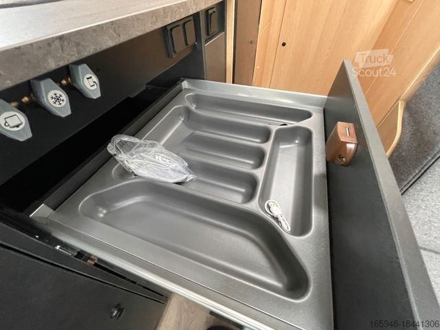 Alkovový obytný automobil SUNLIGHT A70 | Autom. |  **Modelljahr 2025**