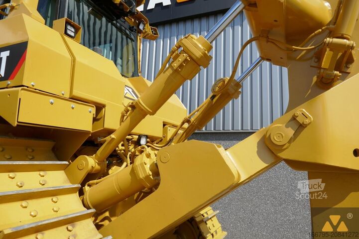 Dozer Caterpillar D9T
