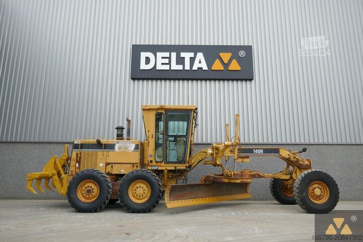Grader Caterpillar 140H