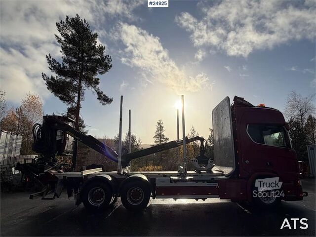  Scania R650 6x4 Timber truck – Palfinger M110L crane