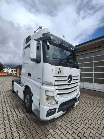 Standardní tahač MERCEDES-BENZ 1848 Actros