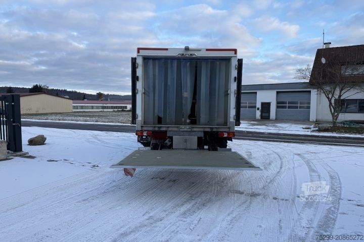 Camion frigorifique Mercedes-Benz Atego 1021 4x2 Kühlkoffer+HB / Swiss-Vehicle