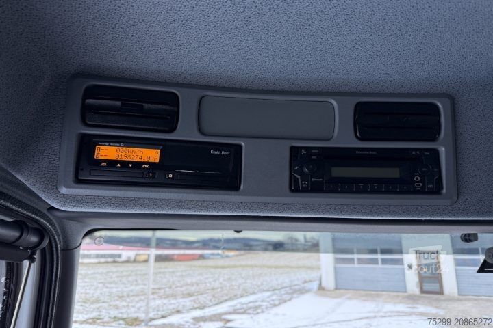 Camion frigorifique Mercedes-Benz Atego 1021 4x2 Kühlkoffer+HB / Swiss-Vehicle