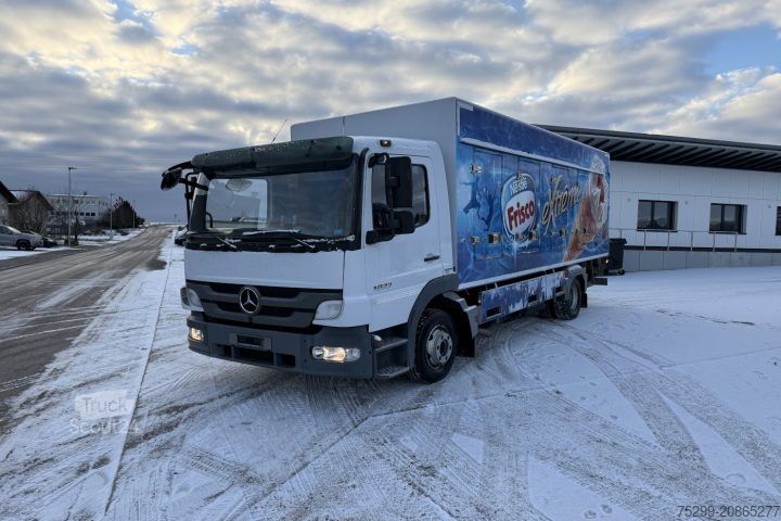 Camion frigorifique Mercedes-Benz Atego 1022 4x2 Kühlkoffer+HB / Swiss-Vehicle