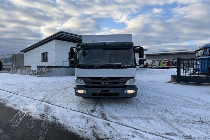 Hűtős teherautó Mercedes-Benz Atego 1022 4x2 Kühlkoffer+HB / Swiss-Vehicle