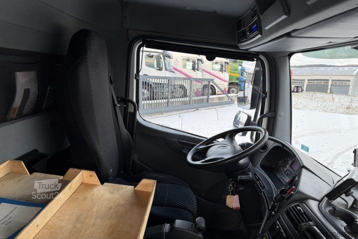 Hűtős teherautó Mercedes-Benz Atego 1022 4x2 Kühlkoffer+HB / Swiss-Vehicle