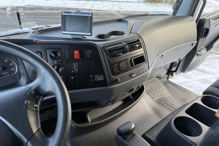 Kühlkoffer-LKW Mercedes-Benz Atego 1022 4x2 Kühlkoffer+HB / Swiss-Vehicle