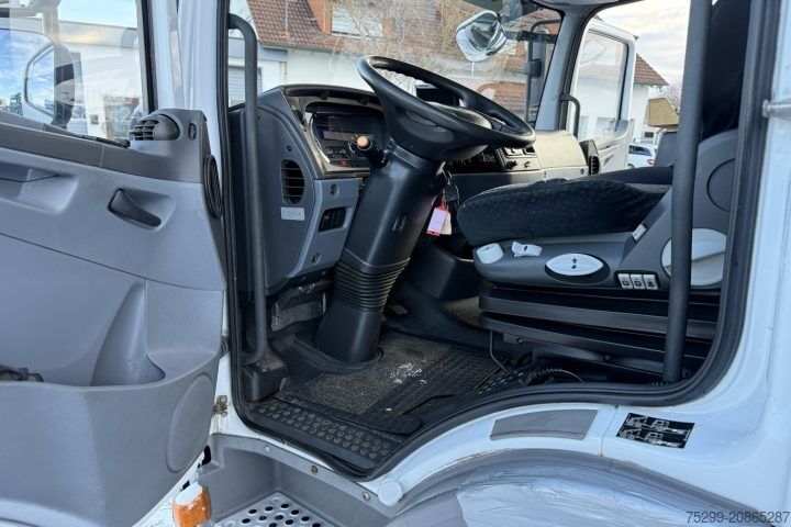 Kühlkoffer-LKW Mercedes-Benz Atego 1022 4x2 Kühlkoffer+HB / Swiss-Vehicle