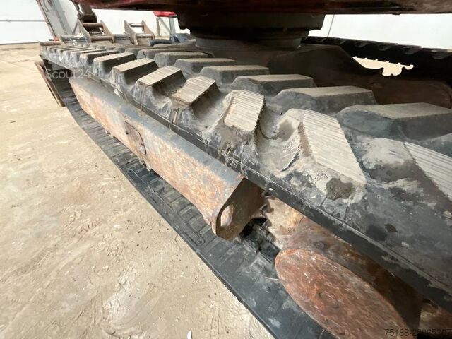 Mini excavator Takeuchi TB 230