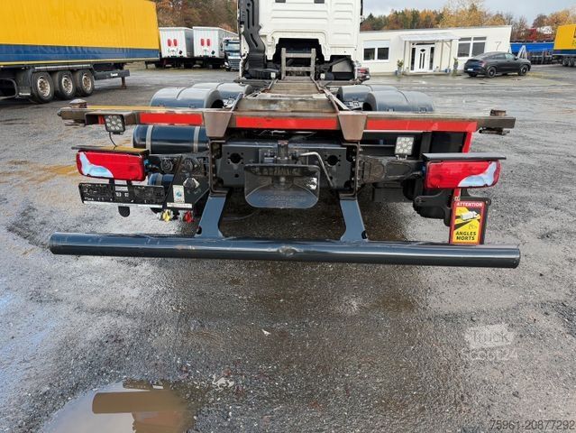 Kamion z zamenljivo nadgradnjo MAN TGX 26 470 BDF 6x2-2 XXL Container LKW