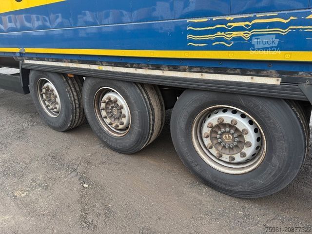 Naczepa skrzyniowa KRONE 5x SDK 27 Dry Liner Doppelstock