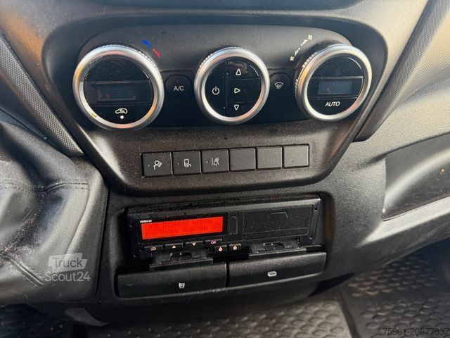 Furgone chiuso IVECO Daily 35S21 (35-210) Kastenwagen