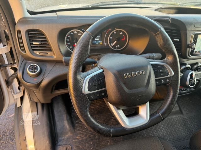 Furgone chiuso IVECO Daily 35S21 (35-210) Kastenwagen