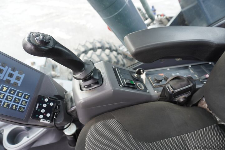 Materialtransporteur ATLAS 250MH material handling excavator