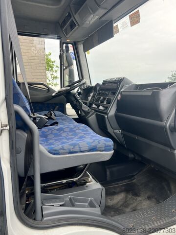 Skriňové nákladné vozidlo Iveco 120E25 Koffer LBW