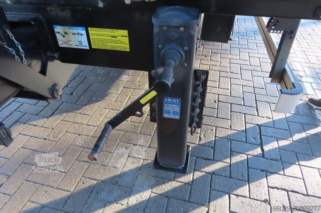 Dobozos pótkocsi  Wiese Tandemanhänger 13,5 to