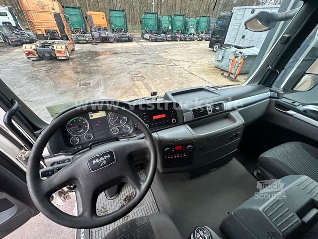 Vrachtauto met open laadbak MAN TGS 26.320 6x2 Euro4 Pritsche + Terex Ladekran