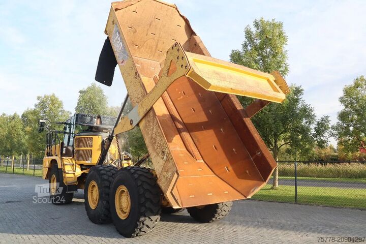 Muldenfahrzeug Caterpillar 730 04A | TAILGATE | LOW HOURS