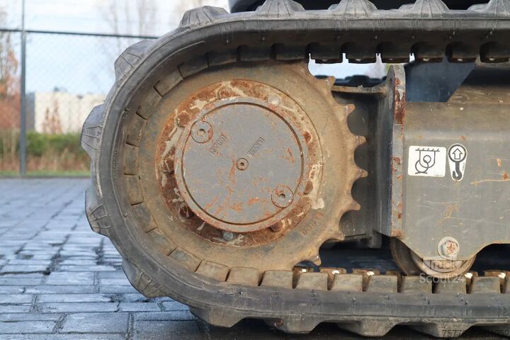 Minikotró Volvo ECR25 ELEKTRIC | JECR25D | TILTBUCKET | BUCKET ...