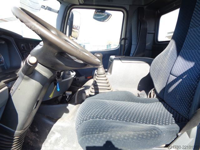 Autocarro ribaltabile MERCEDES-BENZ 1833 , 4x4 ,Kran Hiab 166 Funk , Singlebereifung
