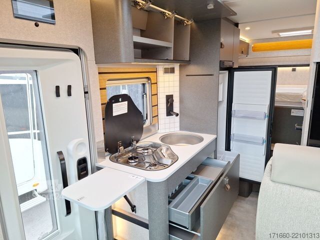 Pusiau integruotas kemperis HYMER/ERIBA ML-T Xperience 580