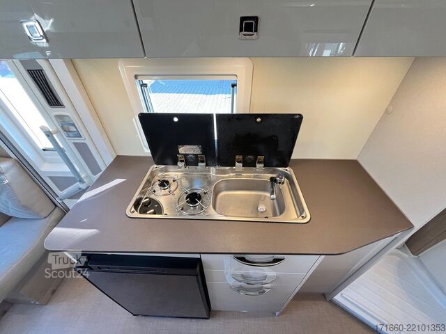 Полуинтегриран кемпер BÜRSTNER Lineo T 569 SAT/TV/MARKISE/RFK 29.024,- sparen