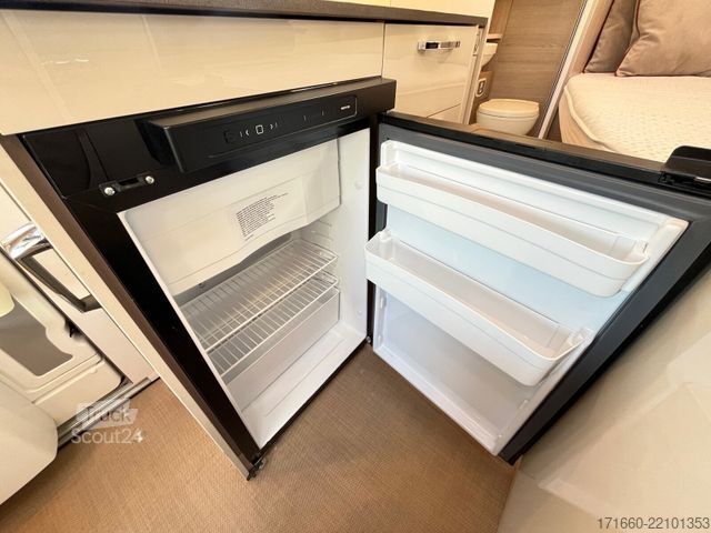 Полуинтегриран кемпер BÜRSTNER Lineo T 569 SAT/TV/MARKISE/RFK 29.024,- sparen
