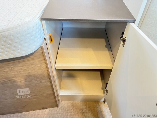 Полуинтегриран кемпер BÜRSTNER Lineo T 569 SAT/TV/MARKISE/RFK 29.024,- sparen