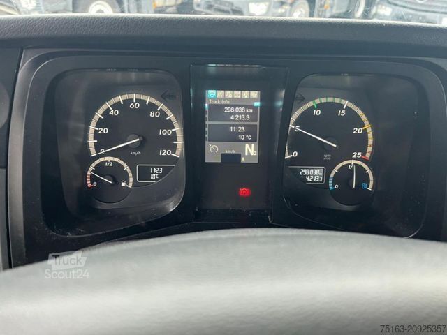 Tristrani prekucnik MERCEDES-BENZ Arocs 2643 K 6x4 3-Achs Kipper Meiller