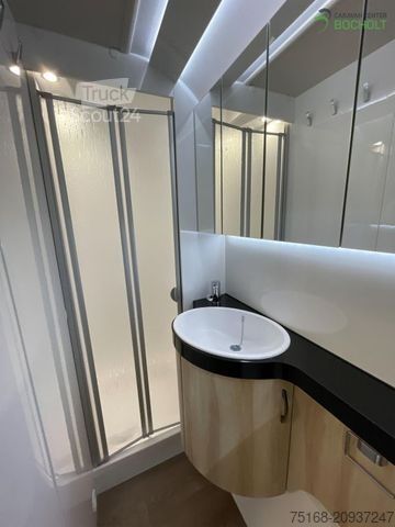 Wohnwagen HOBBY De Luxe 495 WFB Modell 2025 / 1800 Kg Achse