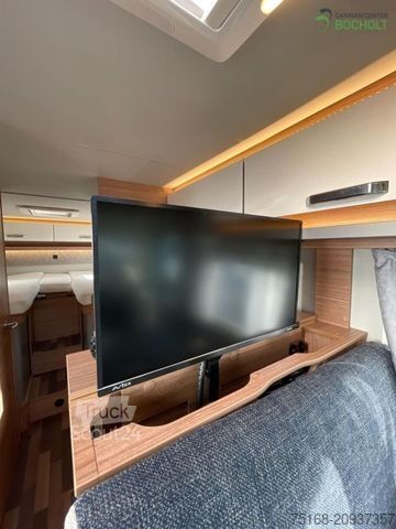 Autorulotă integrată WEINSBERG CaraCore 700 MEG Light Ehemaliger Mietwagen