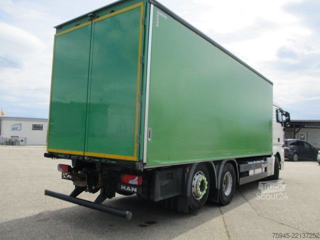 Samochód do przewozu napojów MAN TGX 26.440, Getränkeaufbau mit Schiebeplane