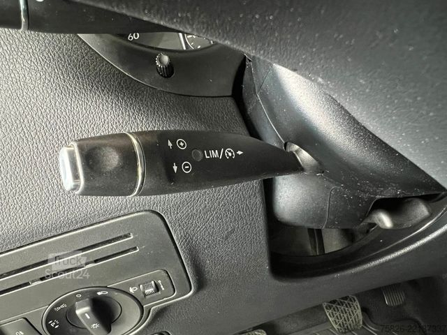 Kylskåpsbil MERCEDES-BENZ Vito Kasten 111CDI lang*0°*Kühlkasten*Konvekta*