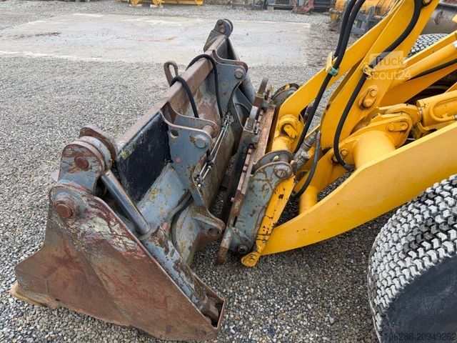 Kolový nakladač SCHAEFF ZL 8 B