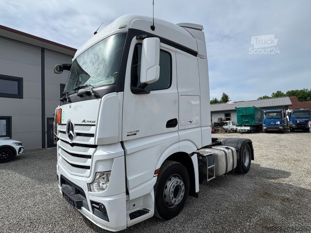 Standardowy ciągnik siodłowy MERCEDES-BENZ Actros 1845