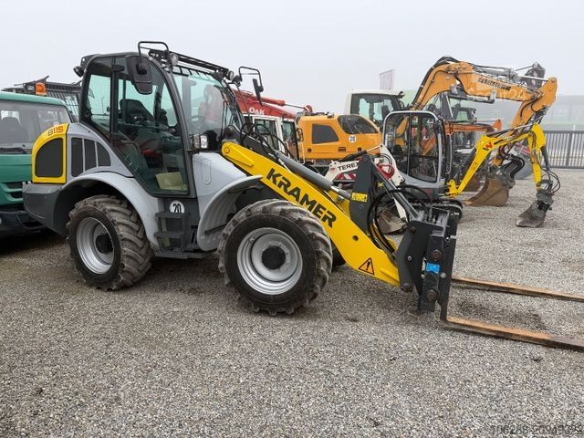 Încărcător pe roți KRAMER 8115 ( nur  1000 bts)