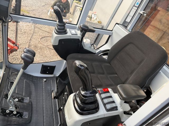 Minikotró WACKER ET 16  (590 bts)