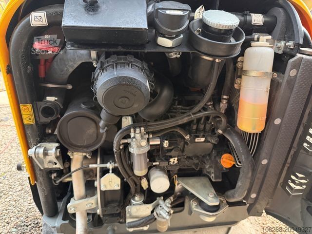 Minikotró WACKER ET 16  (590 bts)