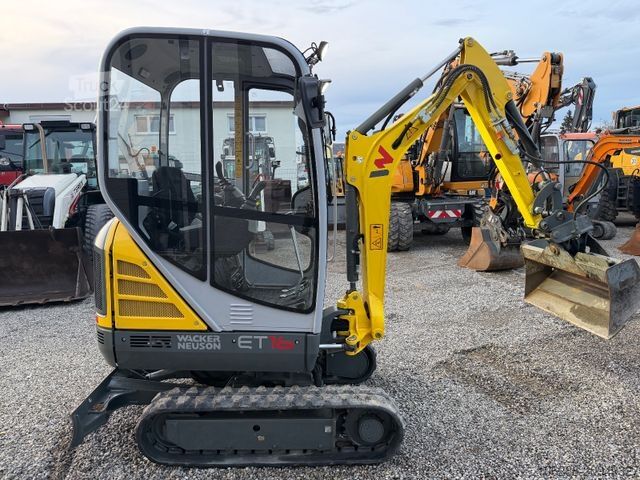 Minikotró WACKER ET 16  (590 bts)